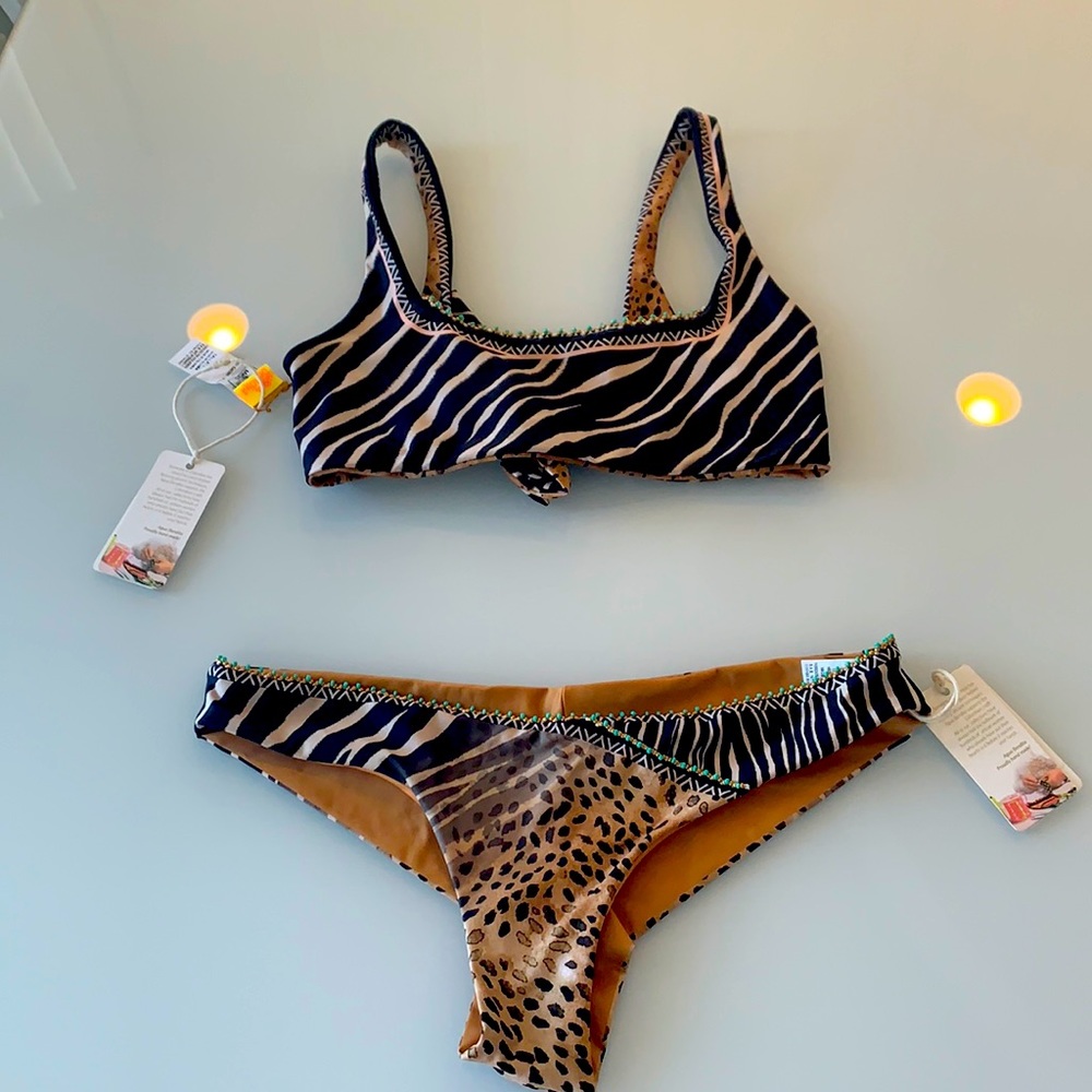 Agua bendita Two piece reversible bikini